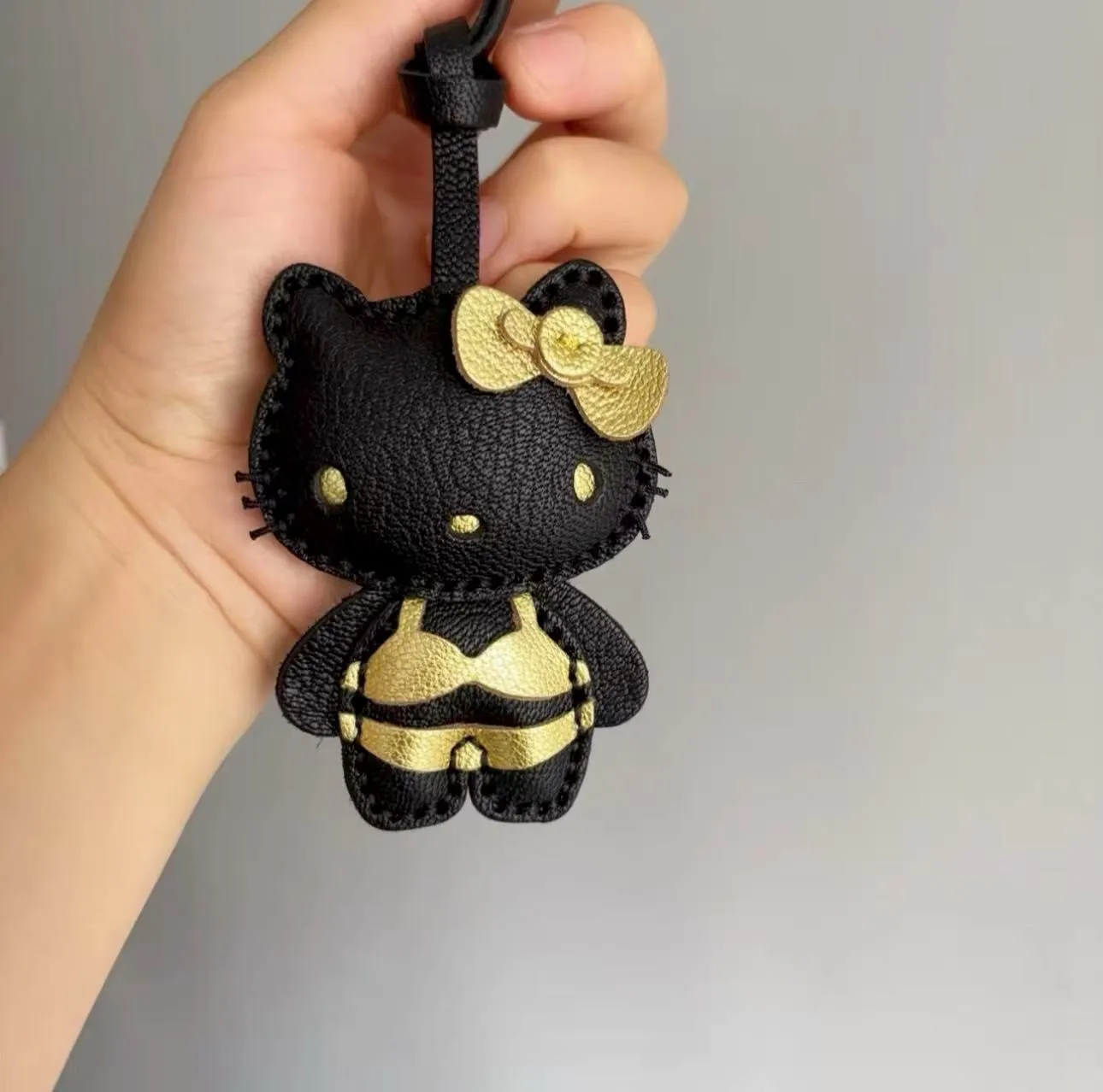 Cartoon Sweet Leather Bag Pend - огляд і ціна Phone Accessories Chain